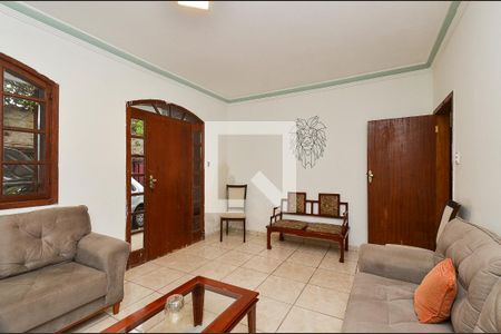 Sala de Estar de casa para alugar com 2 quartos, 300m² em Renascença, Belo Horizonte