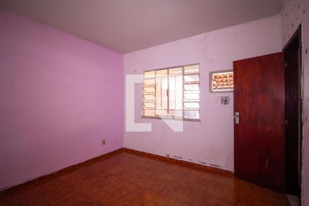 Quarto 1 de casa para alugar com 2 quartos, 32m² em Trindade, São Gonçalo