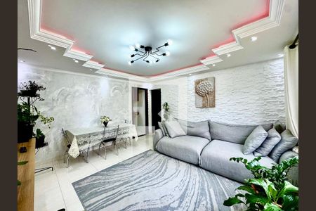 Sala de apartamento para alugar com 2 quartos, 70m² em Vila Gopouva, Guarulhos