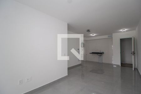 Sala de apartamento para alugar com 3 quartos, 85m² em City América, São Paulo