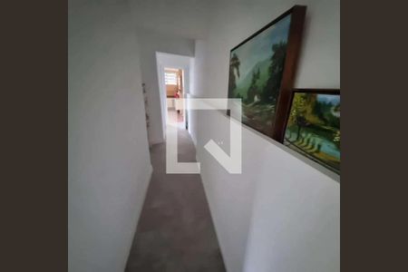 Corredor de casa para alugar com 7 quartos, 599m² em Todos Os Santos, Rio de Janeiro