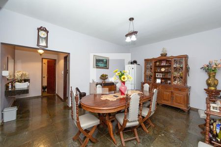 SALA de casa à venda com 4 quartos, 360m² em Minas Brasil, Belo Horizonte