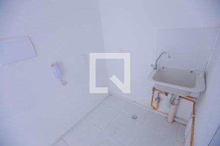 Sala/Cozinha de apartamento para alugar com 2 quartos, 32m² em Vila Pereira Cerca, São Paulo