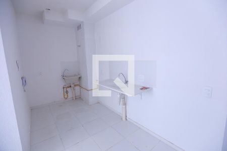 Sala/Cozinha de apartamento para alugar com 2 quartos, 32m² em Vila Pereira Cerca, São Paulo