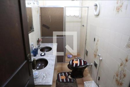 Foto 10 de casa à venda com 4 quartos, 300m² em Vera Cruz, Contagem