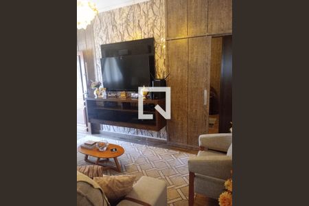 Casa à venda com 4 quartos, 250m² em Parque Sao Luis, São Paulo