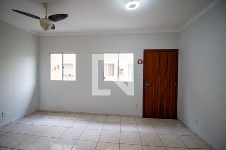 Sala de casa de condomínio para alugar com 3 quartos, 70m² em Vila Adelia, Sorocaba