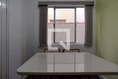 Sala de casa de condomínio para alugar com 2 quartos, 75m² em Jardim Juliana, Mogi das Cruzes