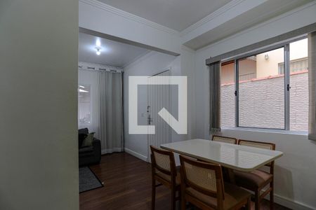 Sala de casa de condomínio para alugar com 2 quartos, 75m² em Jardim Juliana, Mogi das Cruzes