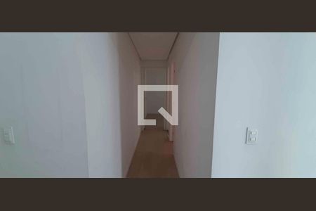 Corredor de apartamento para alugar com 2 quartos, 55m² em São Pedro, Osasco