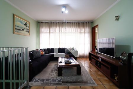 Sala de casa para alugar com 5 quartos, 616m² em Cangaiba, São Paulo