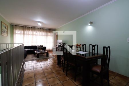 Sala de casa para alugar com 5 quartos, 616m² em Cangaiba, São Paulo