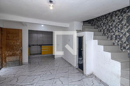 sala_3 de casa para alugar com 3 quartos, 60m² em Parque Bristol, São Paulo