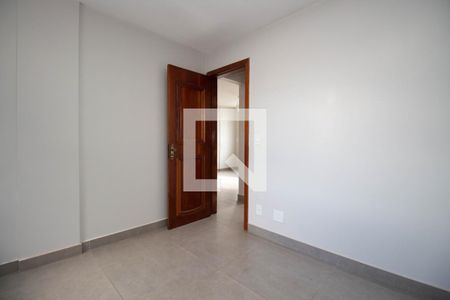 Quarto 2 de apartamento para alugar com 2 quartos, 45m² em Qd 501, Brasília