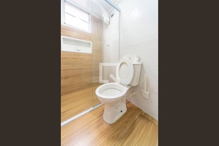 Banheiro de apartamento para alugar com 2 quartos, 55m² em Jardim Alvorada, Santo André