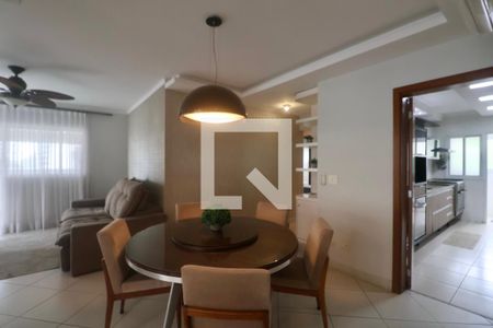 Sala de apartamento para alugar com 4 quartos, 148m² em Jardim Asturias, Guarujá