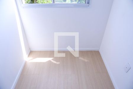 Quarto 1 de apartamento para alugar com 2 quartos, 30m² em Jardim Jaragua (sao Domingos), São Paulo