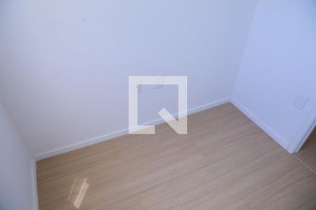 Quarto 1 de apartamento para alugar com 2 quartos, 30m² em Jardim Jaragua (sao Domingos), São Paulo