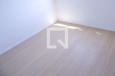 Quarto 2 de apartamento para alugar com 2 quartos, 30m² em Jardim Jaragua (sao Domingos), São Paulo