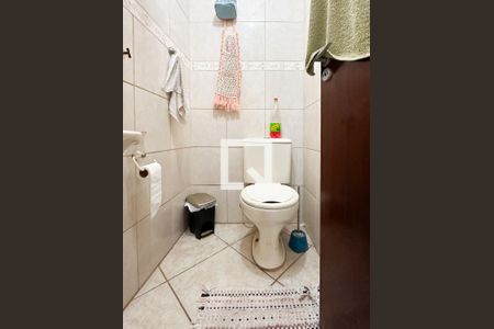 Banheiro de casa à venda com 3 quartos, 187m² em Vila Alvinopolis, São Bernardo do Campo