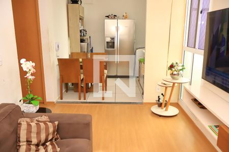 Sala de apartamento para alugar com 2 quartos, 46m² em Jardim das Margaridas, Salvador