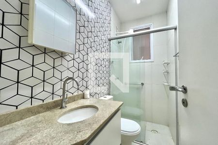 Banheiro de apartamento para alugar com 1 quarto, 64m² em Jardim Prudência, São Paulo