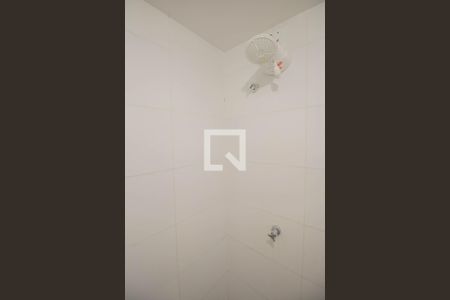 Banheiro de apartamento para alugar com 1 quarto, 30m² em Trindade, São Gonçalo