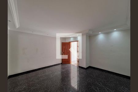 Sala de casa para alugar com 4 quartos, 400m² em Chora Menino, São Paulo