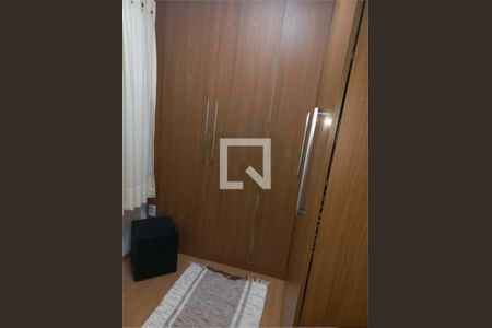 Casa à venda com 3 quartos, 135m² em Jardim Marisa, São Paulo