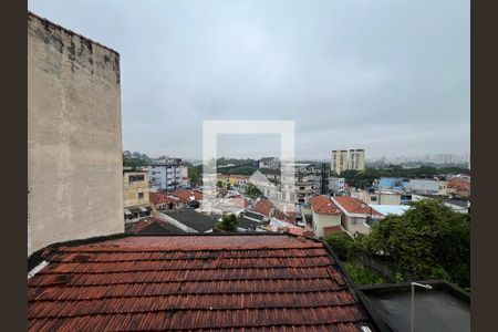 Sala/Quarto Vista de casa de condomínio para alugar com 3 quartos, 75m² em Vila Baruel, São Paulo