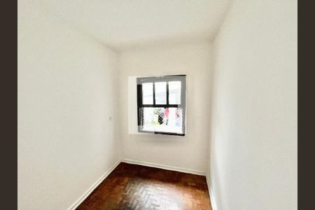 Quarto 3 de casa de condomínio para alugar com 3 quartos, 75m² em Vila Baruel, São Paulo