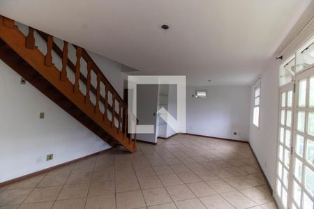 Sala de apartamento à venda com 3 quartos, 132m² em Badu, Niterói