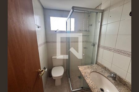 Banheiro de apartamento para alugar com 2 quartos, 50m² em Boa Vista, Porto Alegre