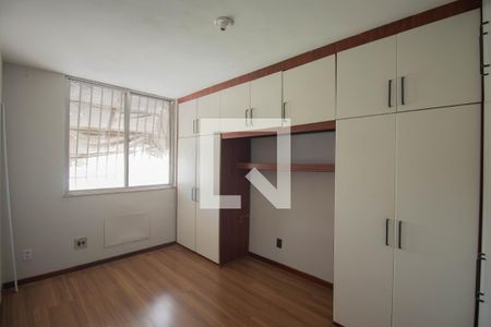 Quarto 1 de apartamento para alugar com 3 quartos, 72m² em Estrela do Norte, São Gonçalo