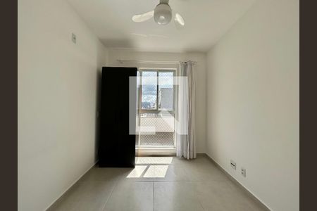 Quarto de apartamento para alugar com 2 quartos, 66m² em Alto Ribeirão Leste, Florianópolis