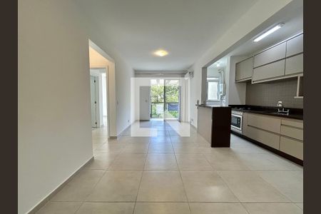 Sala de apartamento para alugar com 2 quartos, 66m² em Alto Ribeirão Leste, Florianópolis