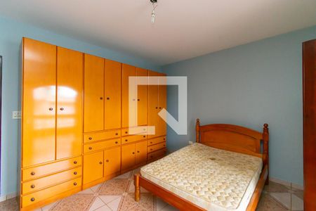 Quarto 1 de casa para alugar com 3 quartos, 125m² em Vila California, São Paulo