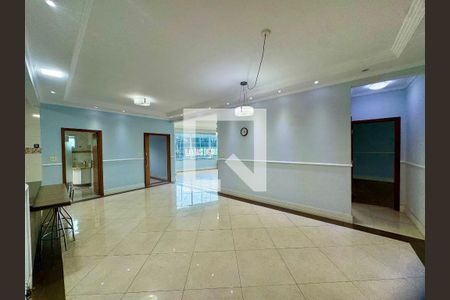 Antesala de casa para alugar com 4 quartos, 188m² em Jardim da Mamae, Guarulhos