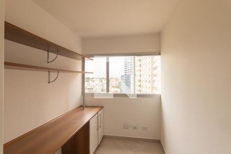 Quarto 2 de apartamento para alugar com 3 quartos, 67m² em Mercês, Curitiba