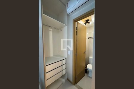 Quarto de apartamento para alugar com 3 quartos, 116m² em Pituba, Salvador