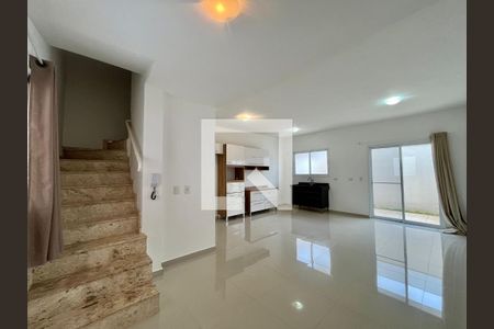 Sala/Cozinha de casa de condomínio para alugar com 3 quartos, 120m² em Chácara Primavera, Campinas