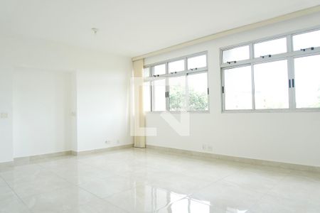 Apartamento para alugar com 3 quartos, 117m² em Silveira, Belo Horizonte