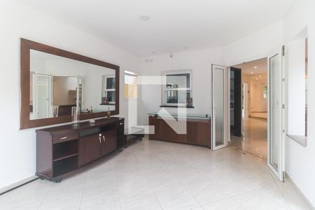 Sala de casa de condomínio para alugar com 3 quartos, 300m² em Parquelândia, Itaquaquecetuba