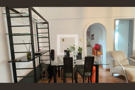 Sala de apartamento para alugar com 1 quarto, 57m² em Canela, Salvador
