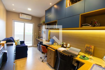 Casa à venda com 3 quartos, 250m² em Camboinhas, Niterói