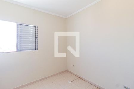 Quarto 2 de apartamento para alugar com 2 quartos, 52m² em Jardim Maria Beatriz, Carapicuíba