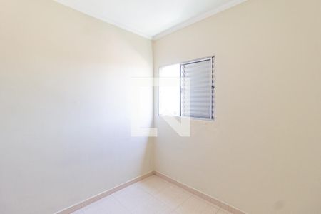 Quarto 2 de apartamento para alugar com 2 quartos, 52m² em Jardim Maria Beatriz, Carapicuíba