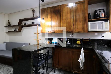 Cozinha e Área de Serviço de kitnet/studio para alugar com 1 quarto, 37m² em Centro, Belo Horizonte