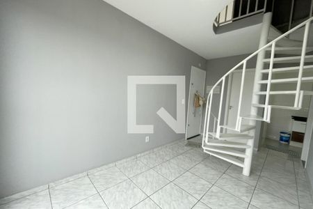 Casa para alugar com 1 quarto, 84m² em Jaraguá, São Paulo