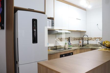 Sala/Cozinha de apartamento à venda com 2 quartos, 47m² em Vila Claudio, Santo André